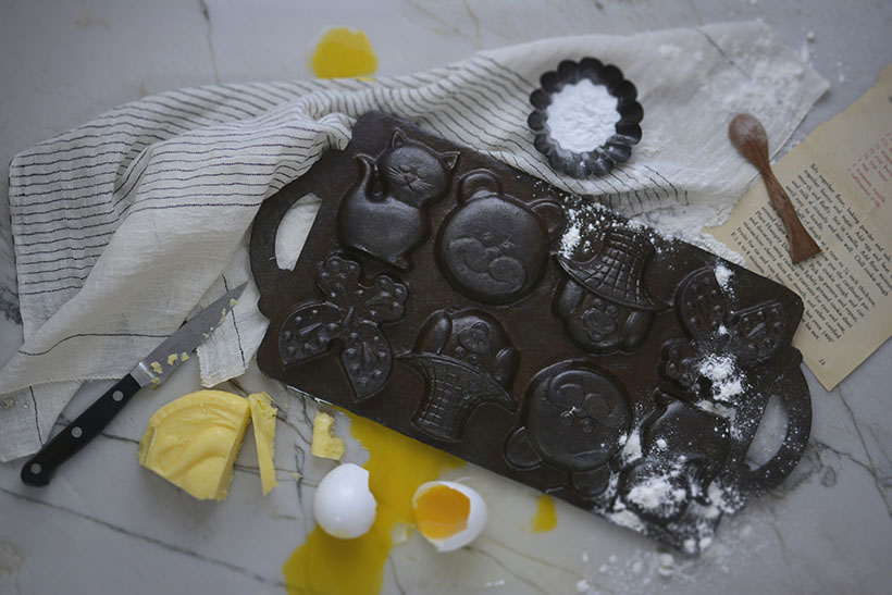 Cast Iron Cookie Mold