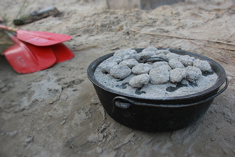 Cast Iron pot cooking